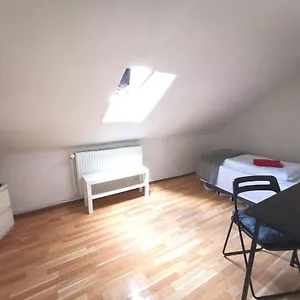 https://privat-zimmer-in-2er-wg.topcolognehotels.com
